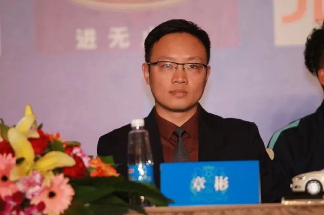 avav在线播放